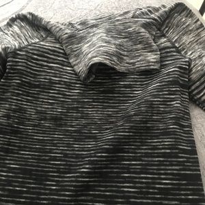 Nike Hyperwarm Long Sleeve Top